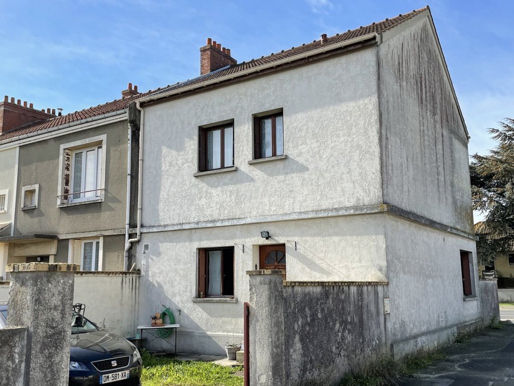 MAISON à COURPALAY 110m² à vendre 1