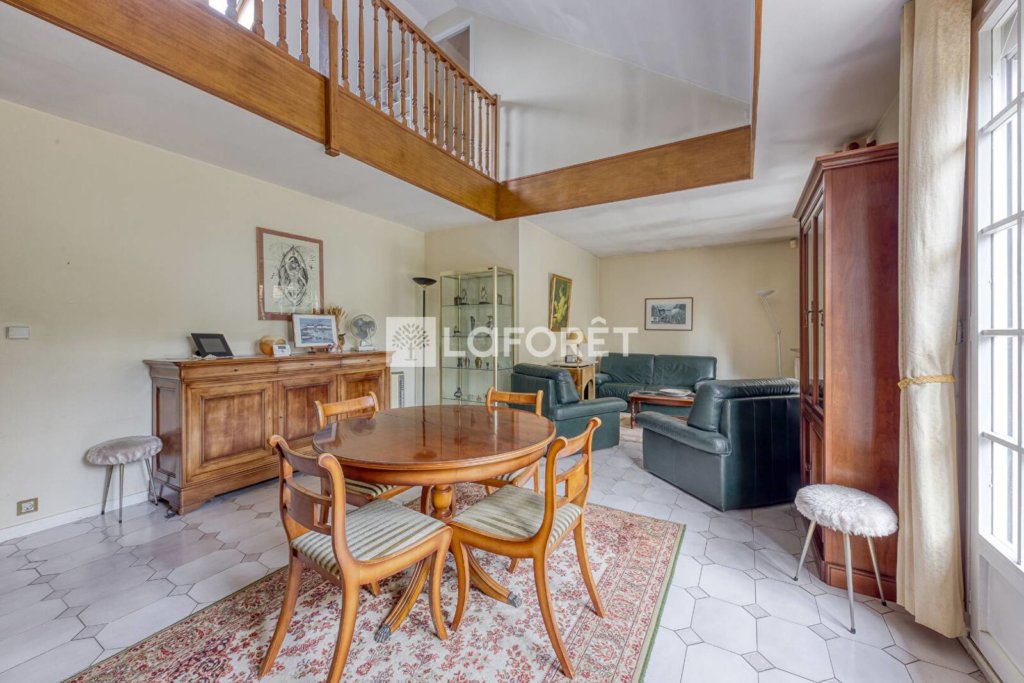Maison à Pontault-Combault 107