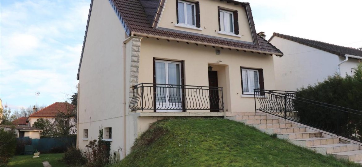 Maison à GRETZ ARMAINVILLIERS 110m² 1 1