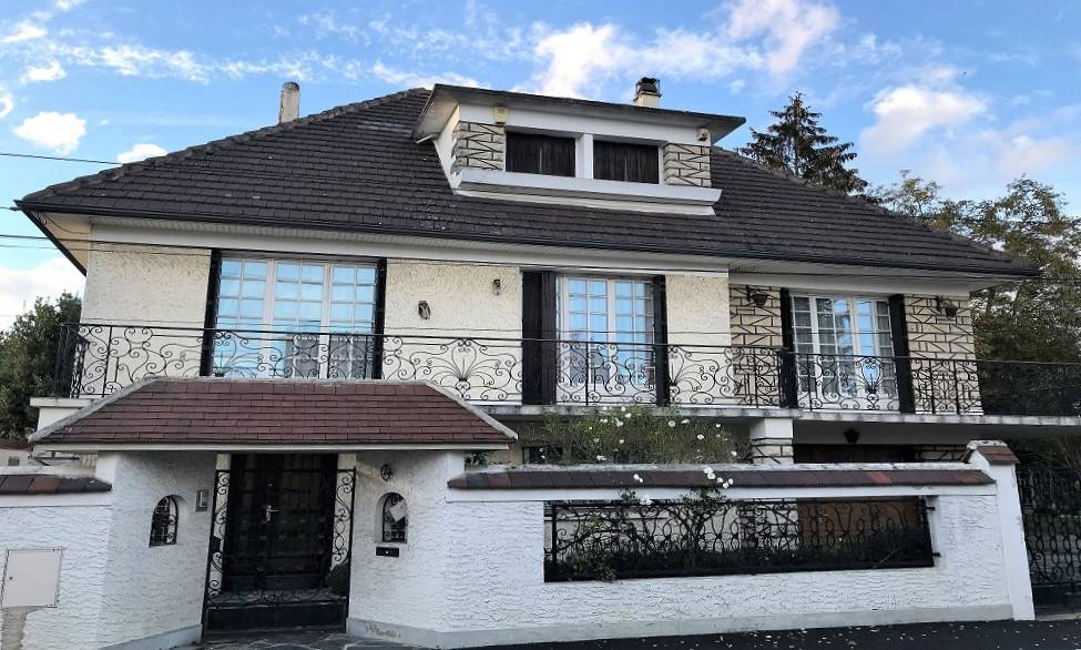 Maison à Roissy-en-Brie 170m²  1