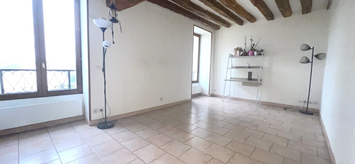 Appartement à Marles-en-Brie 51m² 1 1