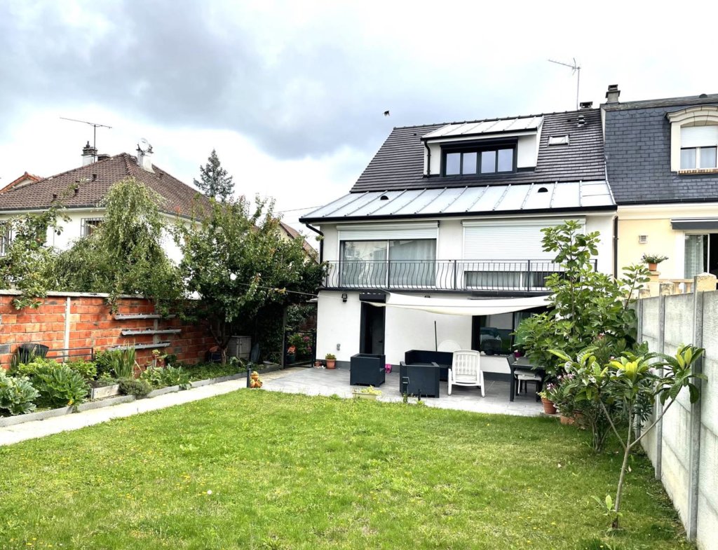 Maison à Pontault-Combault 190m²  1