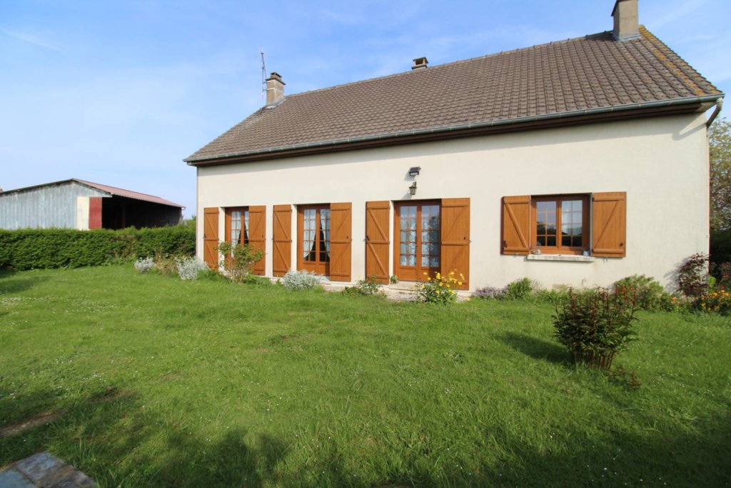 Maison à Pécy 192m²  1