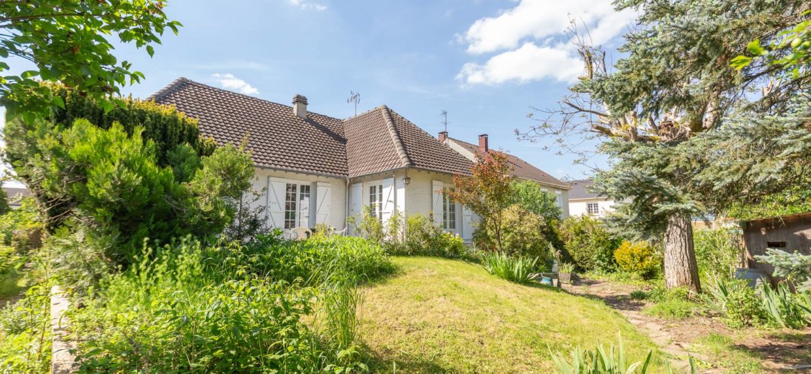 Maison à Pontault-Combault 97