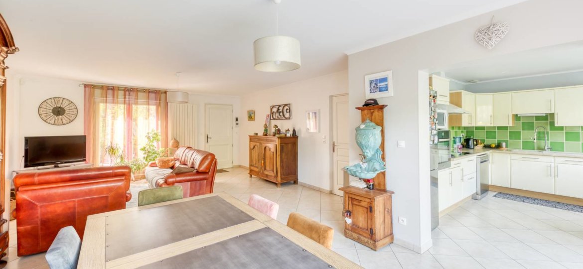 Maison à Pontault-Combault 136m² 1 1
