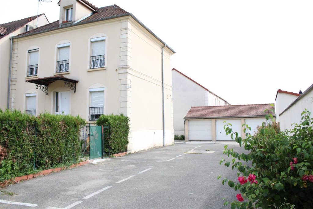 Appartement à Gretz-Armainvilliers 20m²  1