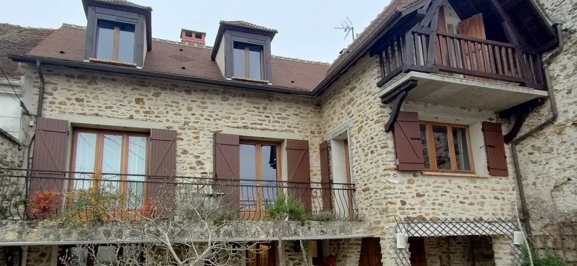 Maison à TOUQUIN 168m²  1