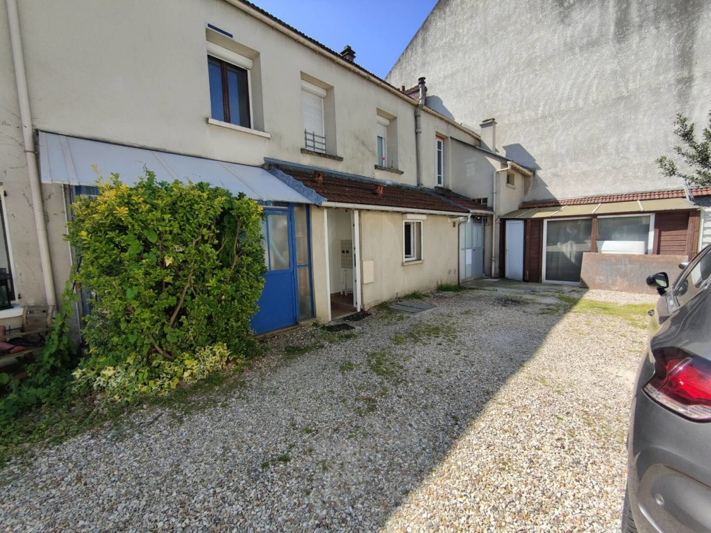 Appartement à Pontault-Combault 52m²  1
