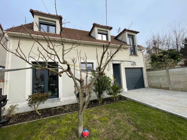 Maison à Ozoir-la-Ferrière 75m²  1