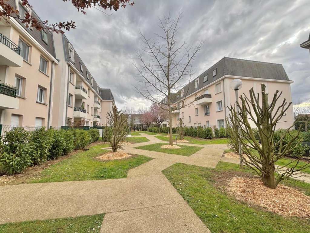 Appartement à Pontault-Combault 91