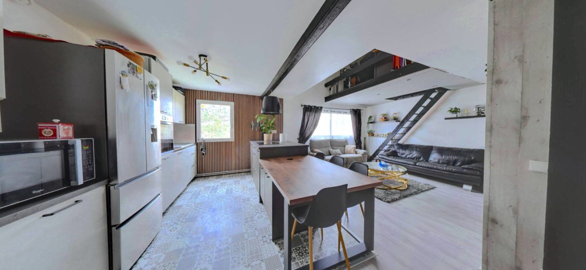Appartement à Roissy-en-Brie 98m²  1