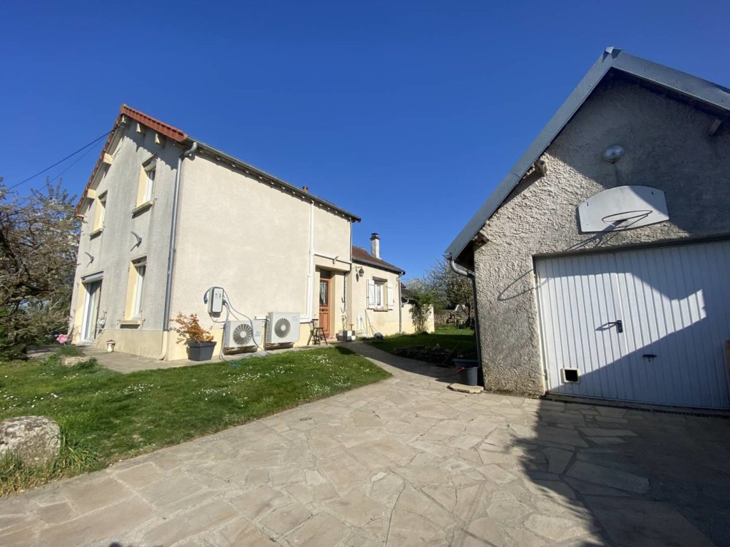 Maison à CHEVRU 131