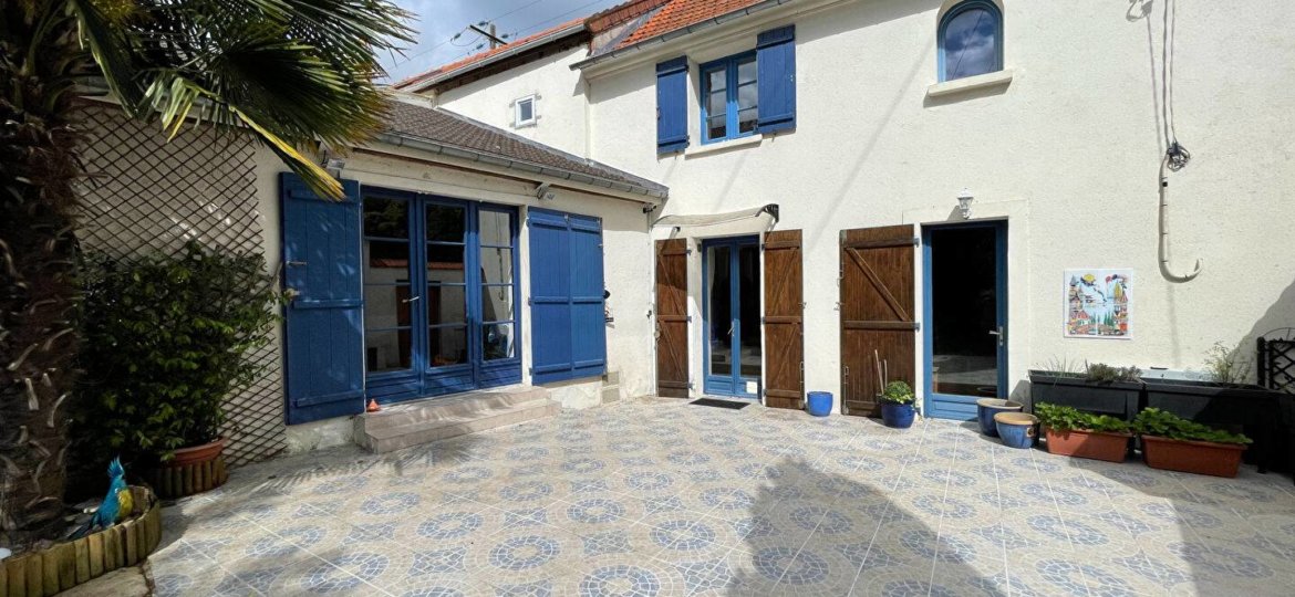 Maison à Grisy-Suisnes 155m² 1 1