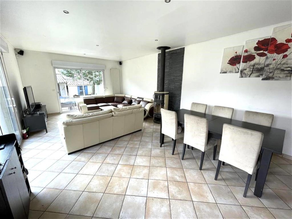 Maison à Pontault-Combault 97m²  1