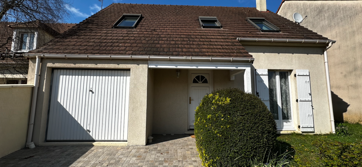 Maison à Brie-Comte-Robert 90m²  1