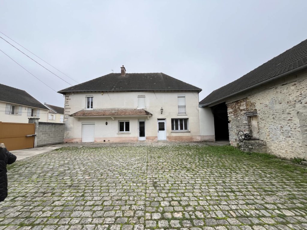 Maison à Touquin 165m² 1 1