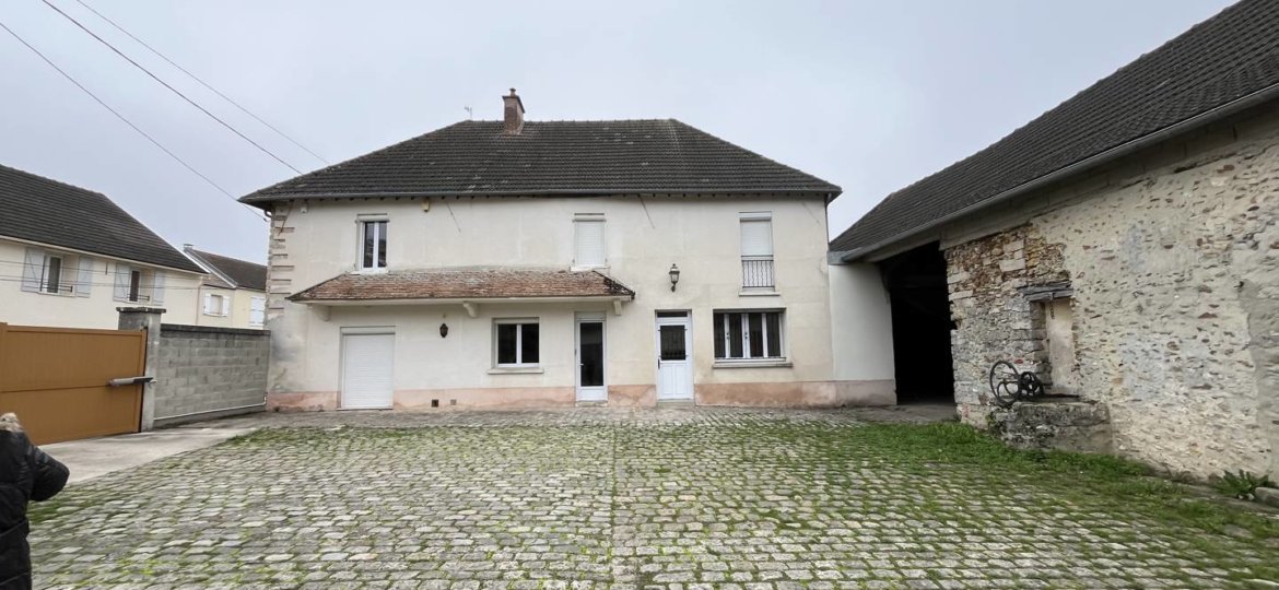 Maison à Touquin 165m² 1 1