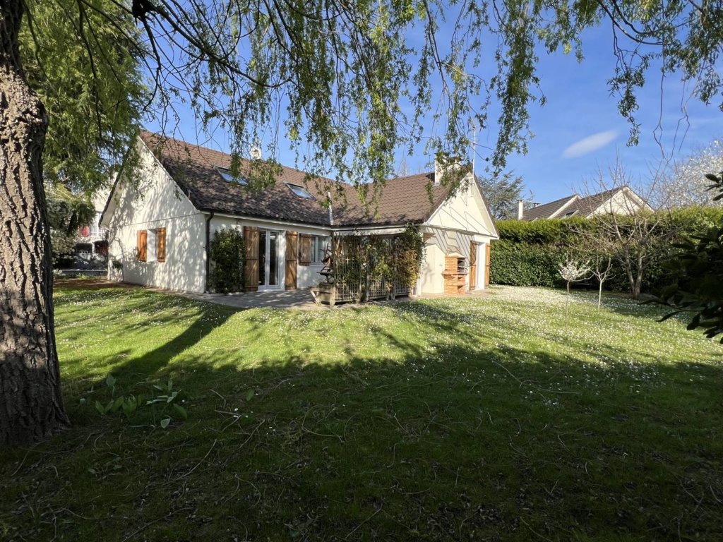 Maison à Pontault-Combault 181