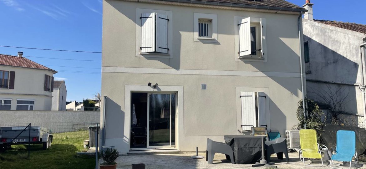 Maison à JOUY LE CHATEL 95m²  1