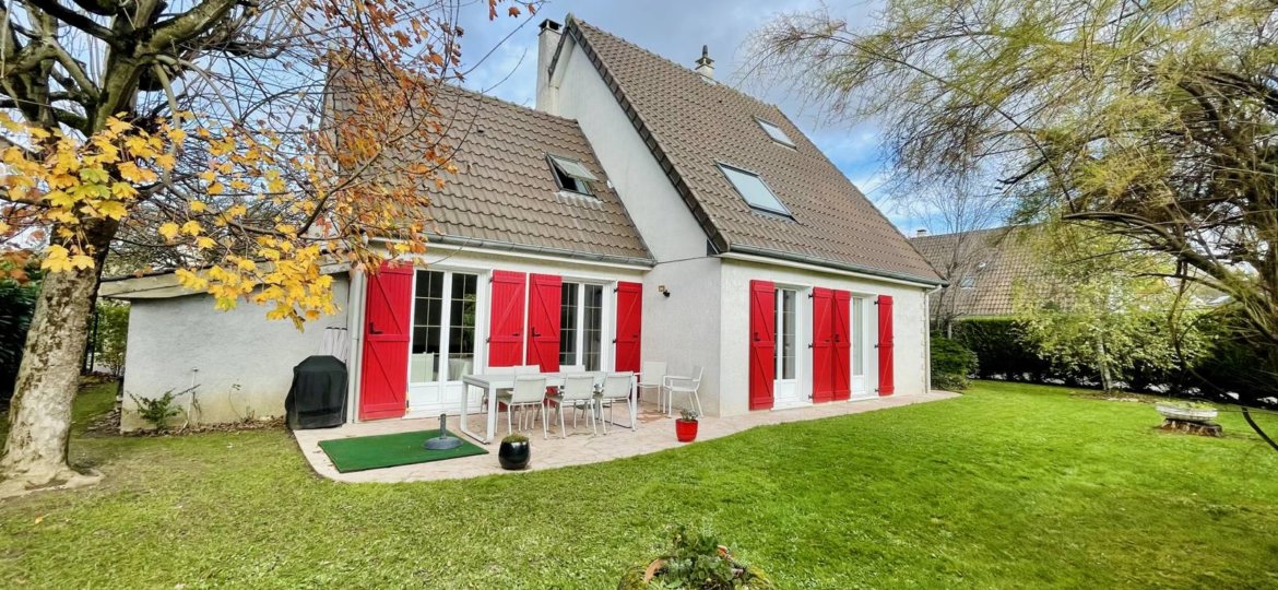 Maison à Pontault-Combault 142m² 1 1