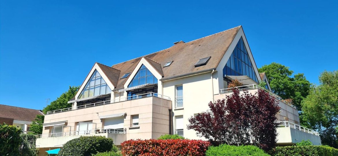Appartement à OZOIR LA FERRIERE 107