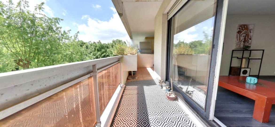 Appartement à Roissy-en-Brie 75m²  1