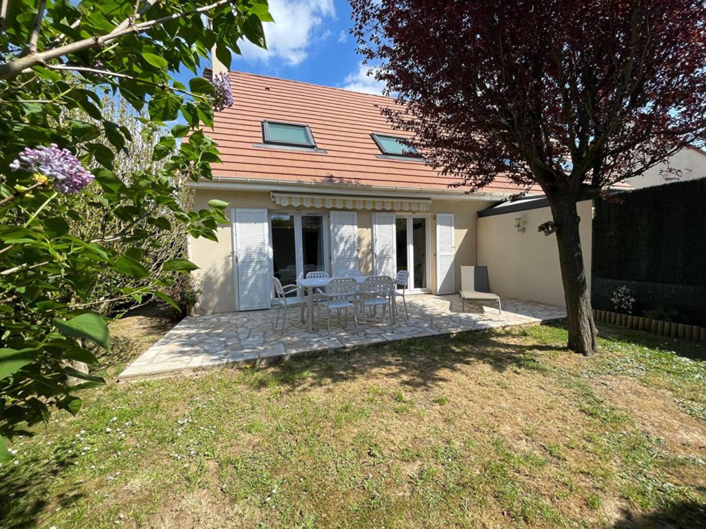 Maison à Chevry-Cossigny 77