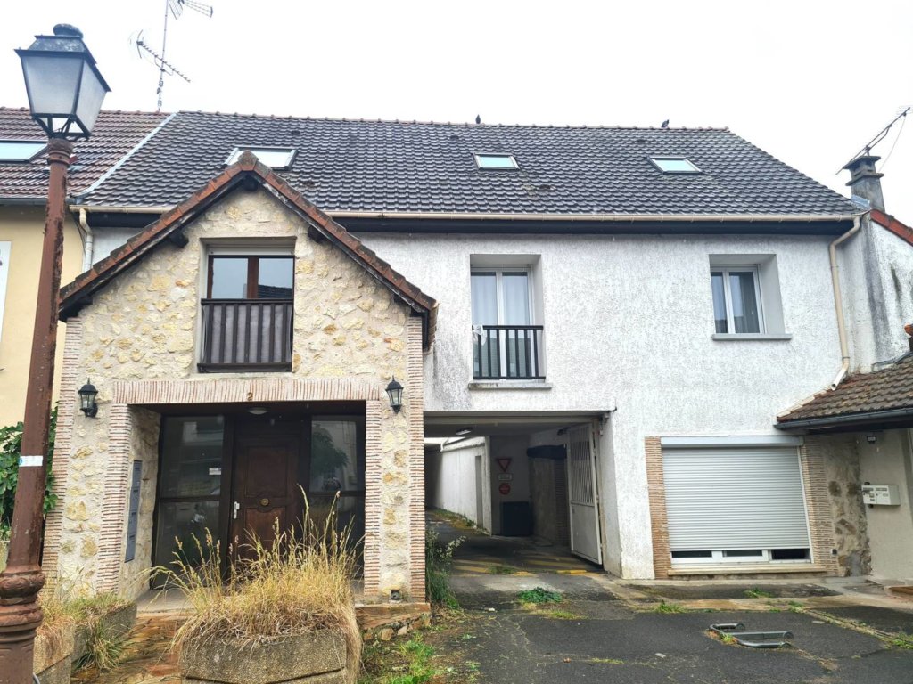Appartement à OZOIR LA FERRIERE 41
