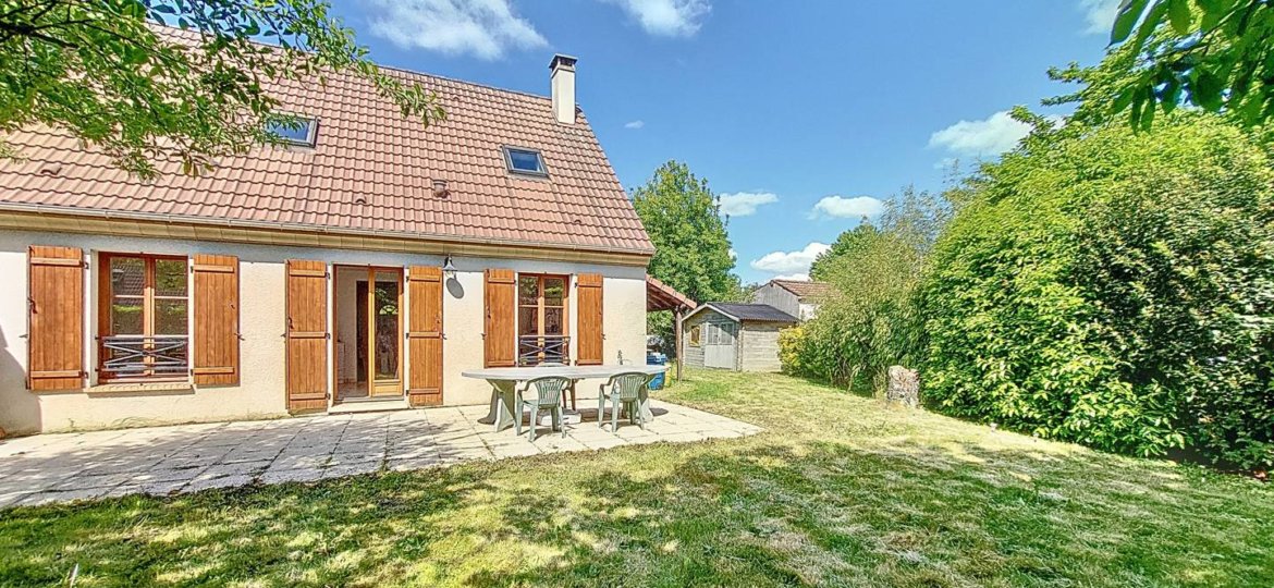 Maison à Roissy-en-Brie 90m²  1