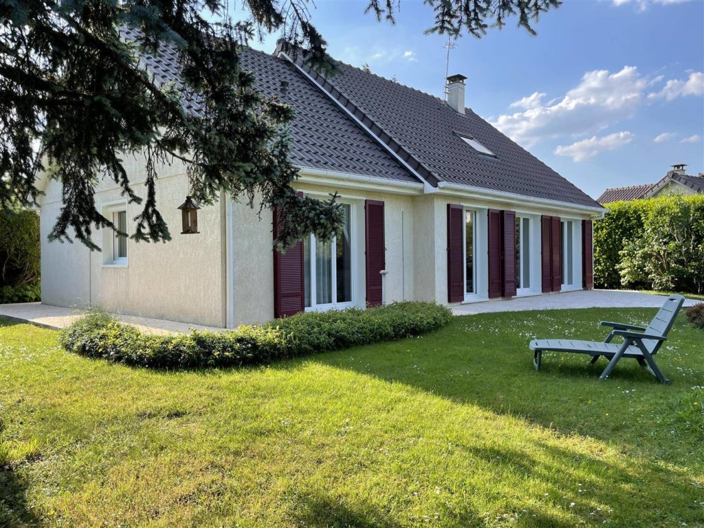 Maison à Pontault-Combault 128