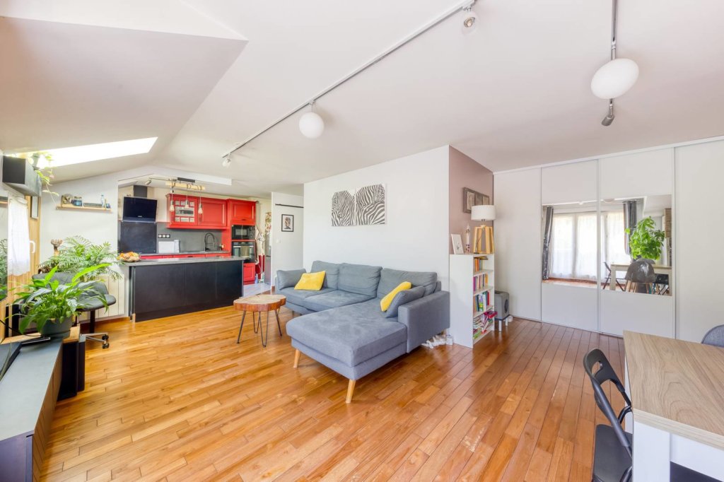 Appartement à Émerainville 72