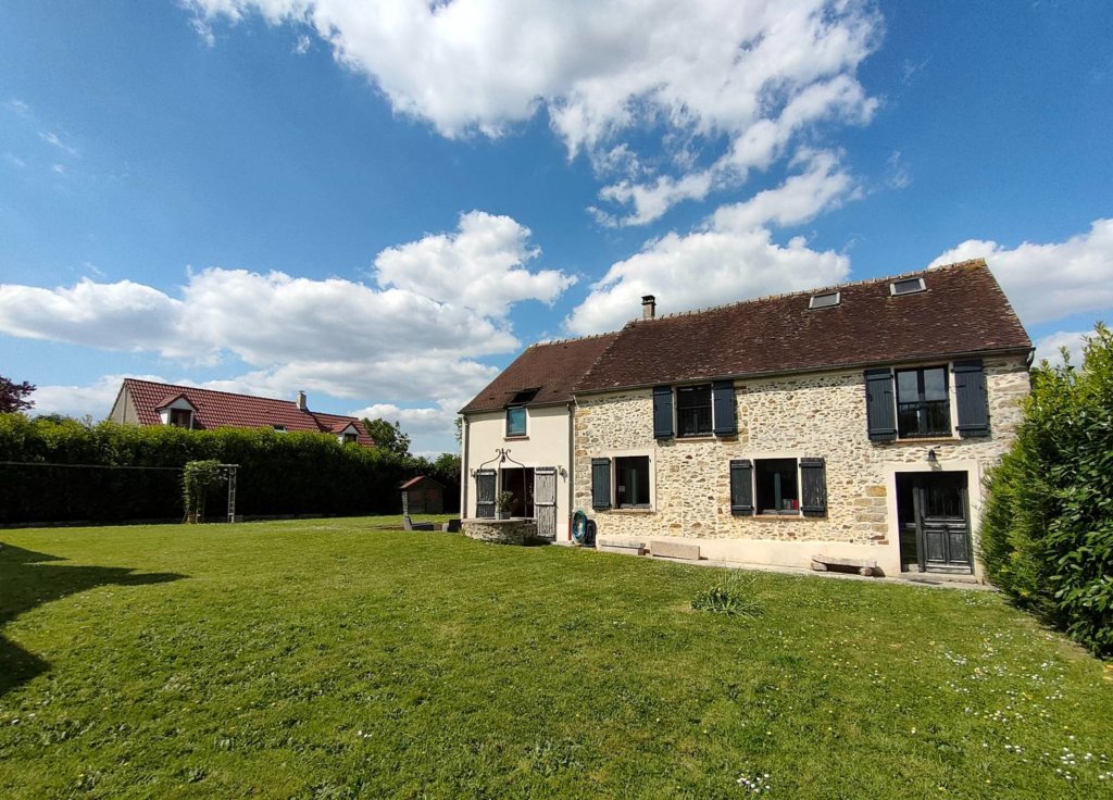 Maison à Quiers 174m²  1