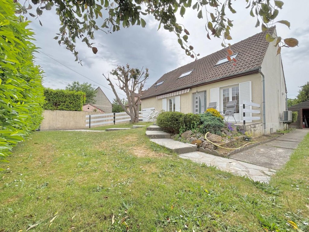 Maison à Ozoir-la-Ferrière 123m²  1