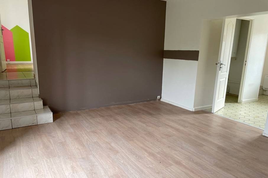 Appartement à Guignes 42