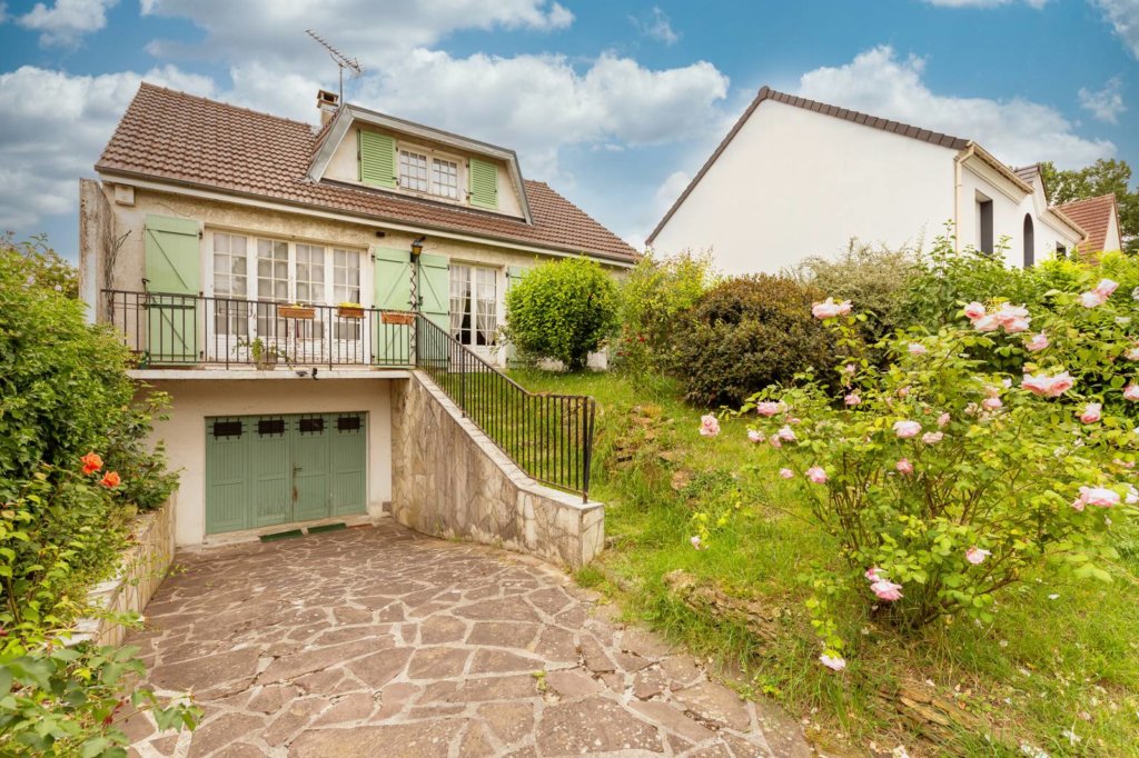 Maison à ROISSY EN BRIE 145