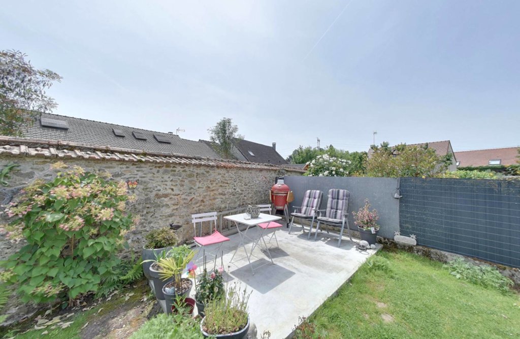 Maison à Ozoir-la-Ferrière 100m²  1