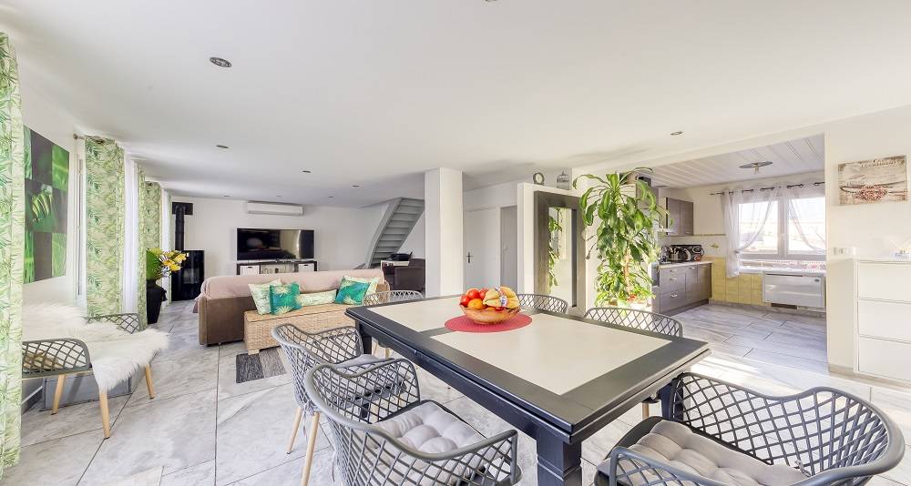 Maison à ROISSY EN BRIE 86