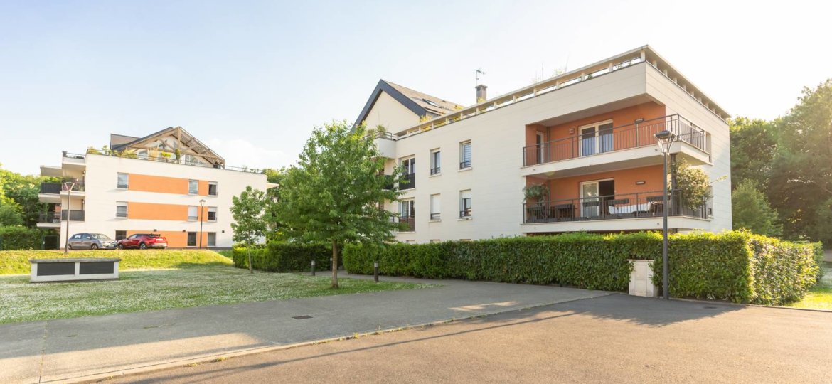 Appartement à emerainville 46