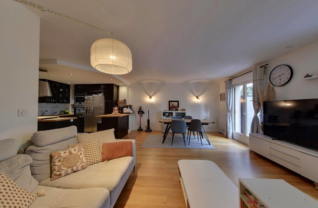 Appartement à Ozoir-la-Ferrière 78m²  1