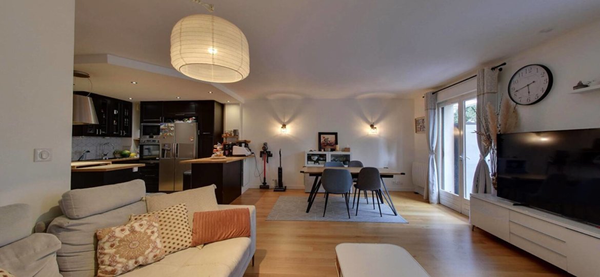 Appartement à Ozoir-la-Ferrière 78m²  1