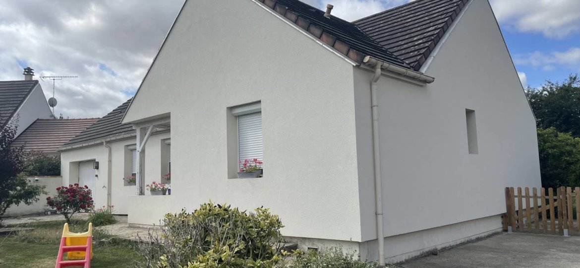 Maison à COURPALAY 142m²  1