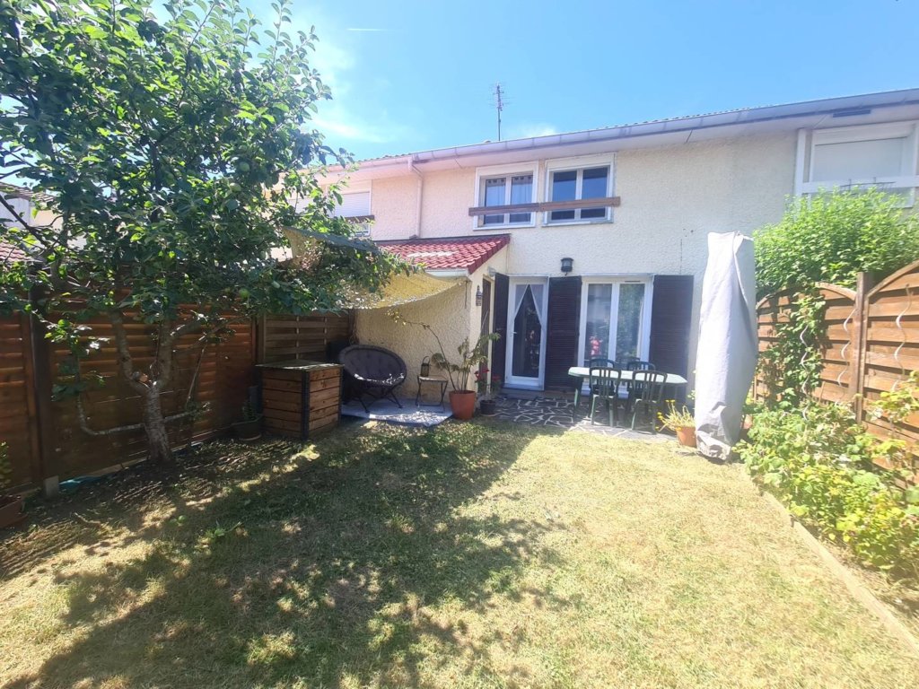 Maison à OZOIR LA FERRIERE 77