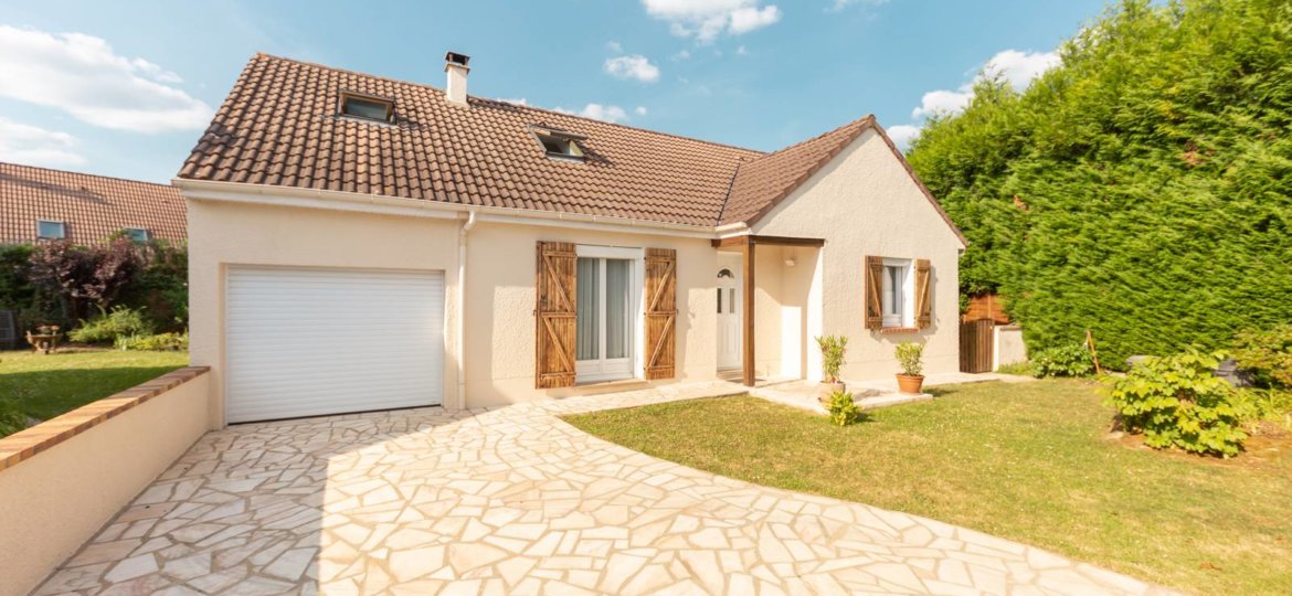 Maison à Pontault-Combault 122m²  1