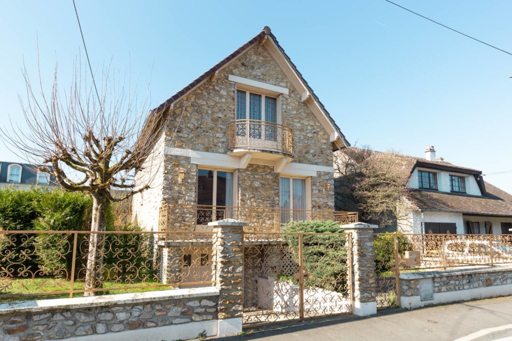 Maison à Pontault-Combault 91