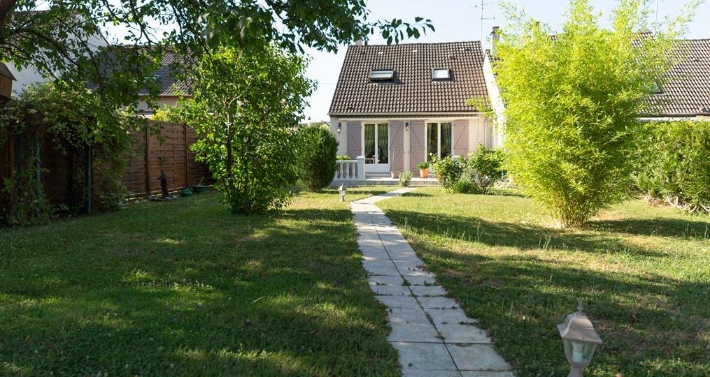 Maison à Ozoir-la-Ferrière 100