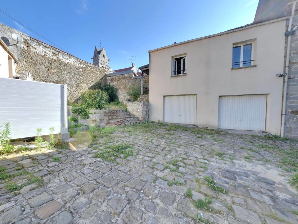 Appartement à Chaumes-en-Brie 41
