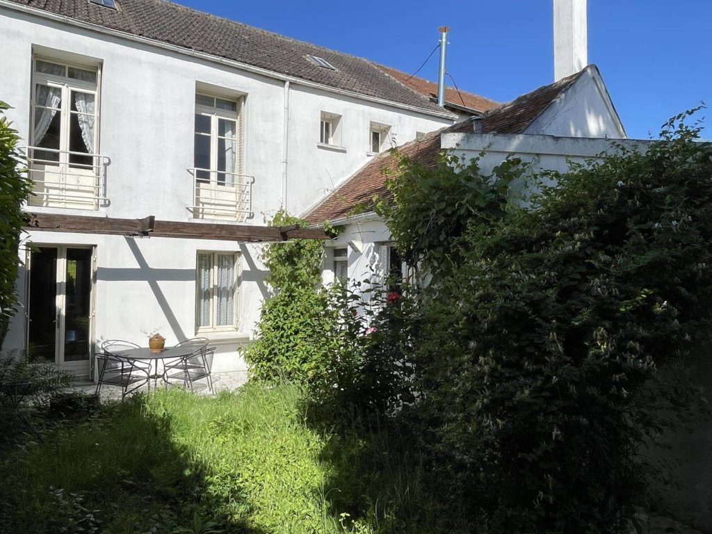 Maison à GRISY SUISNES 138m²  1