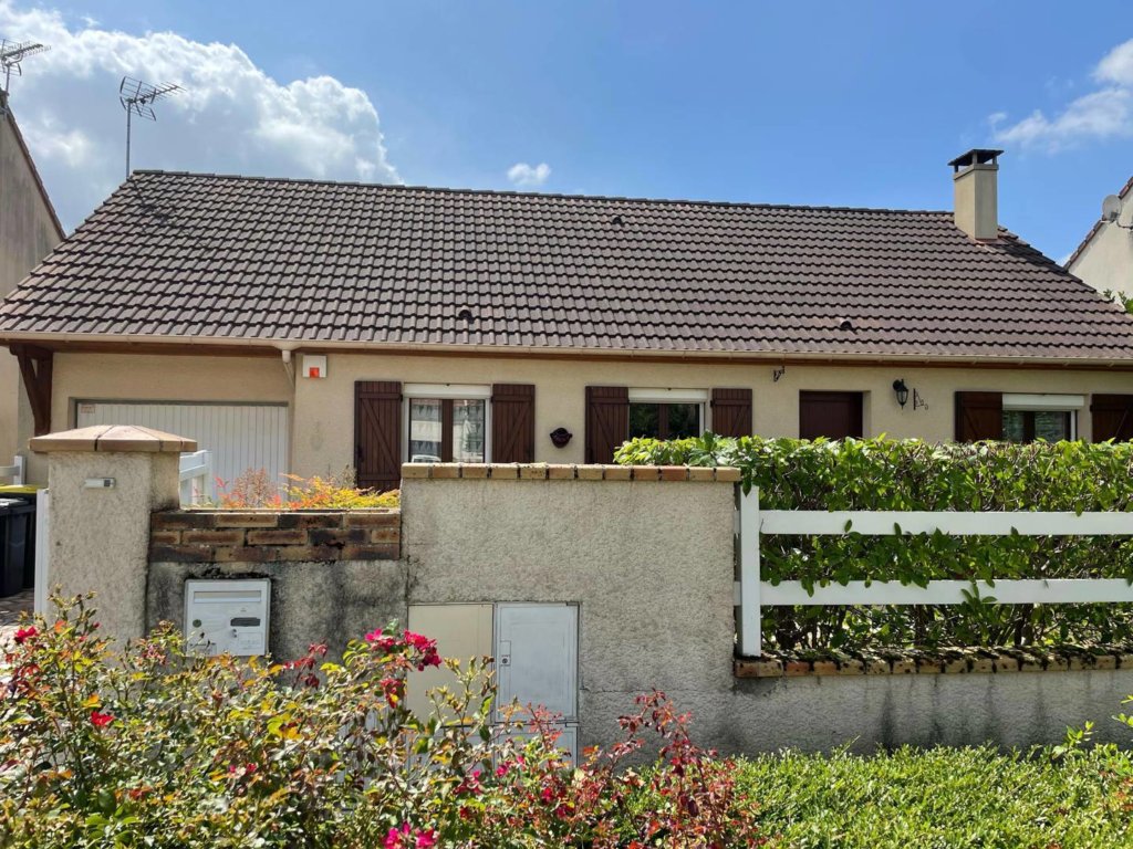 Maison à CHEVRY COSSIGNY 77m²  1