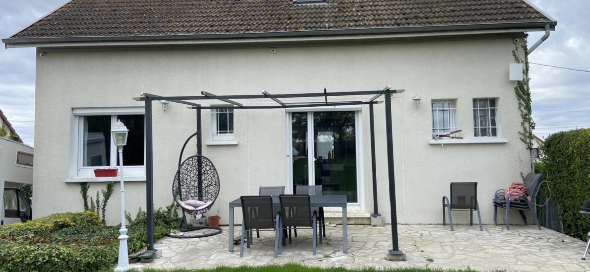 Maison à Beton-Bazoches 110m² 1 1