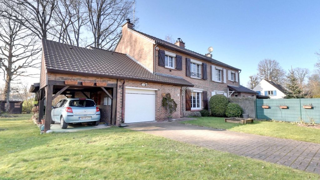 Maison à Roissy-en-Brie 115m² 1 1